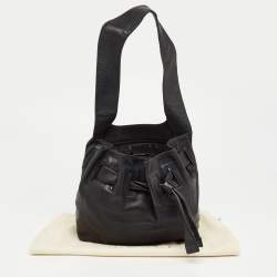 Pre Owned Gucci Black Leather Drawstring Hobo
