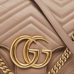 Pre Owned Gucci Beige Matelassé Leather Medium GG Marmont Shoulder Bag