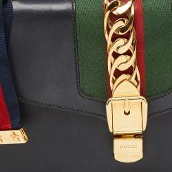 Pre Owned Gucci Black Leather Small Web Sylvie Shoulder Bag