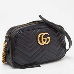 Pre Owned Gucci Black Matelassé Leather Small GG Marmont Camera Bag
