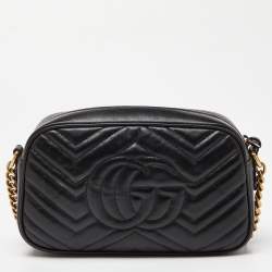Pre Owned Gucci Black Matelassé Leather Small GG Marmont Camera Bag