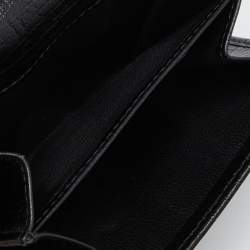 مملوكة مسبقًا Gucci Black GG Canvas and Leather Bamboo Bar Compact Wallet