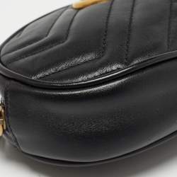 Pre Owned Gucci Black Matelassé Leather GG Marmont Belt Bag