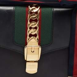 Pre Owned Gucci Black Leather Small Web Sylvie Shoulder Bag