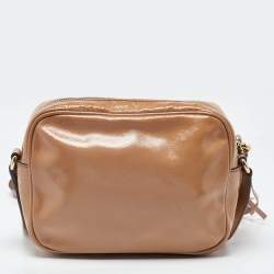 Pre Owned Gucci Beige Patent Leather Small Soho Disco Crossbody Bag