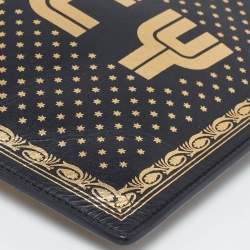 مملوكة مسبقًا Gucci Black Leather Guccy Star Wristlet Pouch