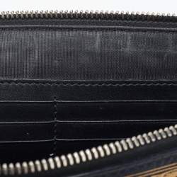 مملوكة مسبقًا Gucci Black Leather Guccy Star Wristlet Pouch