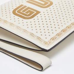 Pre Owned Gucci Off-White Leather "Guccy" Zip Wristlet  Pouch