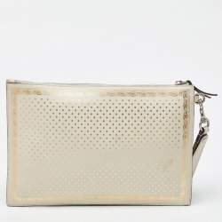 Pre Owned Gucci Off-White Leather "Guccy" Zip Wristlet  Pouch