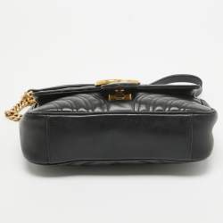 مملوكة م سبقًا Gucci Black Matelassé Leather Mini GG Marmont Shoulder Bag