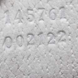 مملوكة مسبقًا Gucci Off-White/Beige Monogram Canvas and Leather Metal Buckle Shoulder Bag