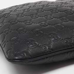 Pre Owned Gucci Black Guccissima Leather Flat Crossbody Bag
