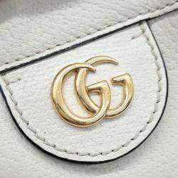 مملوكة مسبقًا Gucci Ivory/Navy Blue/Red Leather Ophidia Small Bucket Bag