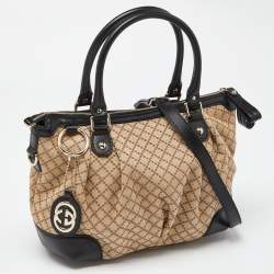 مملوكة مسبقًا حقيبة يد توتس غوتشي سوكي جلد وكانفاس جي جي بيج/ذهبي ميتاليك متوسطة 