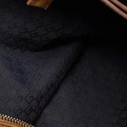 مملوكة مسبقًا Gucci Beige Leather Zip Hobo