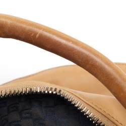 مملوكة مسبقًا Gucci Beige Leather Zip Hobo