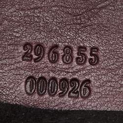 مملوكة مسبقًا Gucci Two Tone Burgundy Leather Stirrup Shoulder Bag