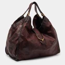 مملوكة مسبقًا Gucci Two Tone Burgundy Leather Stirrup Shoulder Bag
