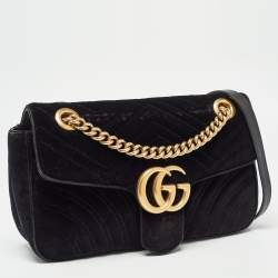 مملوكة مسبقًا Gucci Black Matelassé Velvet Small GG Marmont Shoulder Bag