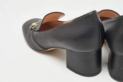 Pre Owned Gucci Black Leather GG Block Heel Pumps Size 38.5
