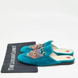 مملوكة مسبقًا Gucci Teal Velvet Tiger Embellished Princetown Flat Mules Size 37