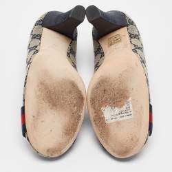 Pre Owned Gucci Grey/Blue GG Canvas Interlocking Logo Round Toe Pumps Size 36