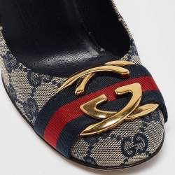 Pre Owned Gucci Grey/Blue GG Canvas Interlocking Logo Round Toe Pumps Size 36