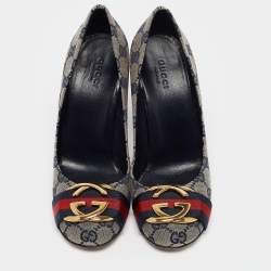 Pre Owned Gucci Grey/Blue GG Canvas Interlocking Logo Round Toe Pumps Size 36