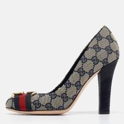 Pre Owned Gucci Grey/Blue GG Canvas Interlocking Logo Round Toe Pumps Size 36