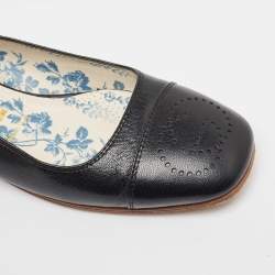 مملوكة مسبقًا Gucci Black Perforated GG Leather Ballet Flats Size 38