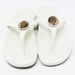 Pre Owned Gucci White Patent Leather Hysteria Thong Flat Slide Sandals Size 38.5
