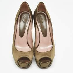 Gucci Olive Green Satin Peep Toe Platform Pumps Size 37