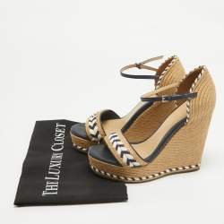 Pre Owned Gucci Beige/Blue Leather and Raffia Wedge Sandals Size 36