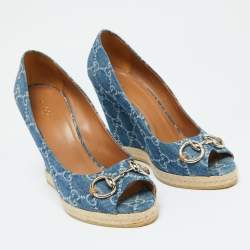 Pre Owned Gucci Blue GG Denim Charlotte Horsebit Peep Toe Wedge Pumps Size 39.5