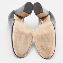 Pre Owned Gucci Black Leather Pumps 38