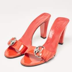 Gucci Red Patent Leather Buckle Detail Slide Sandals Size 38