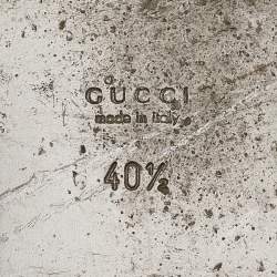 Gucci Green Suede Thong Flat Sandals Size 40.5