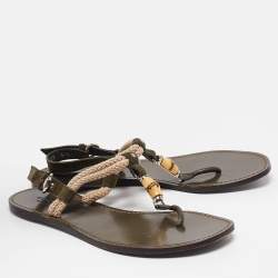 Gucci Green Suede Thong Flat Sandals Size 40.5
