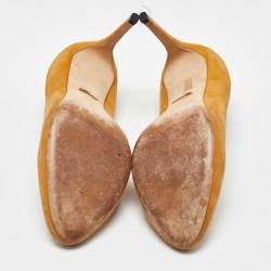 Gucci Mustard Yellow Suede Round Toe Pumps Size 39