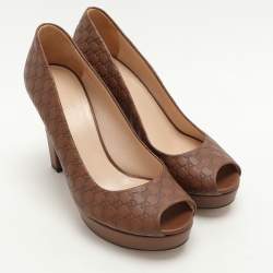 Pre Owned Gucci Brown Microguccissima Leather Peep Toe Platform Pumps Size 37