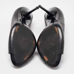 مملوكة مسبقًا حذاء كعب عالي غوتشي مفتوحة المقدمة جلد غوتشيسيما أسود مقاس 38