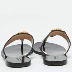 مملوكة مسبقًا Gucci Black Leather GG Thong Flat Sandals Size 36.5