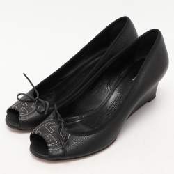 Pre Owned Gucci Black Leather Interlocking G Bow Wedge Pumps Size 38