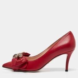 Gucci Red Leather Queen Margaret Bee Bow Pointed Toe Pumps Size 38