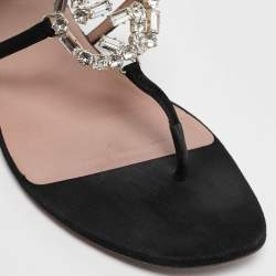 Pre Owned Gucci Black Suede Crystal Embellished Flat Sandals Size 39