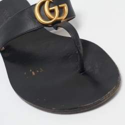 Pre Owned Gucci Black Leather GG Marmont Thong Flats Size 41