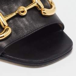 مملوكة مسبقًا Gucci Black Leather Horsebit Slide Sandals Size 37.5