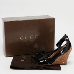 Pre Owned Gucci Black Patent Leather Cork Wedge Ankle Strap Sandals Size 35.5