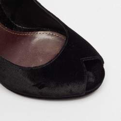 Gucci Black Velvet Peep Toe Pumps Size 38.5