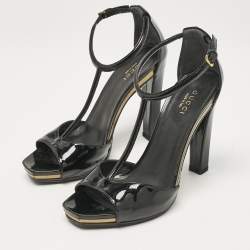 Gucci Black Patent Leather T- Strap Sandals Size 36.5